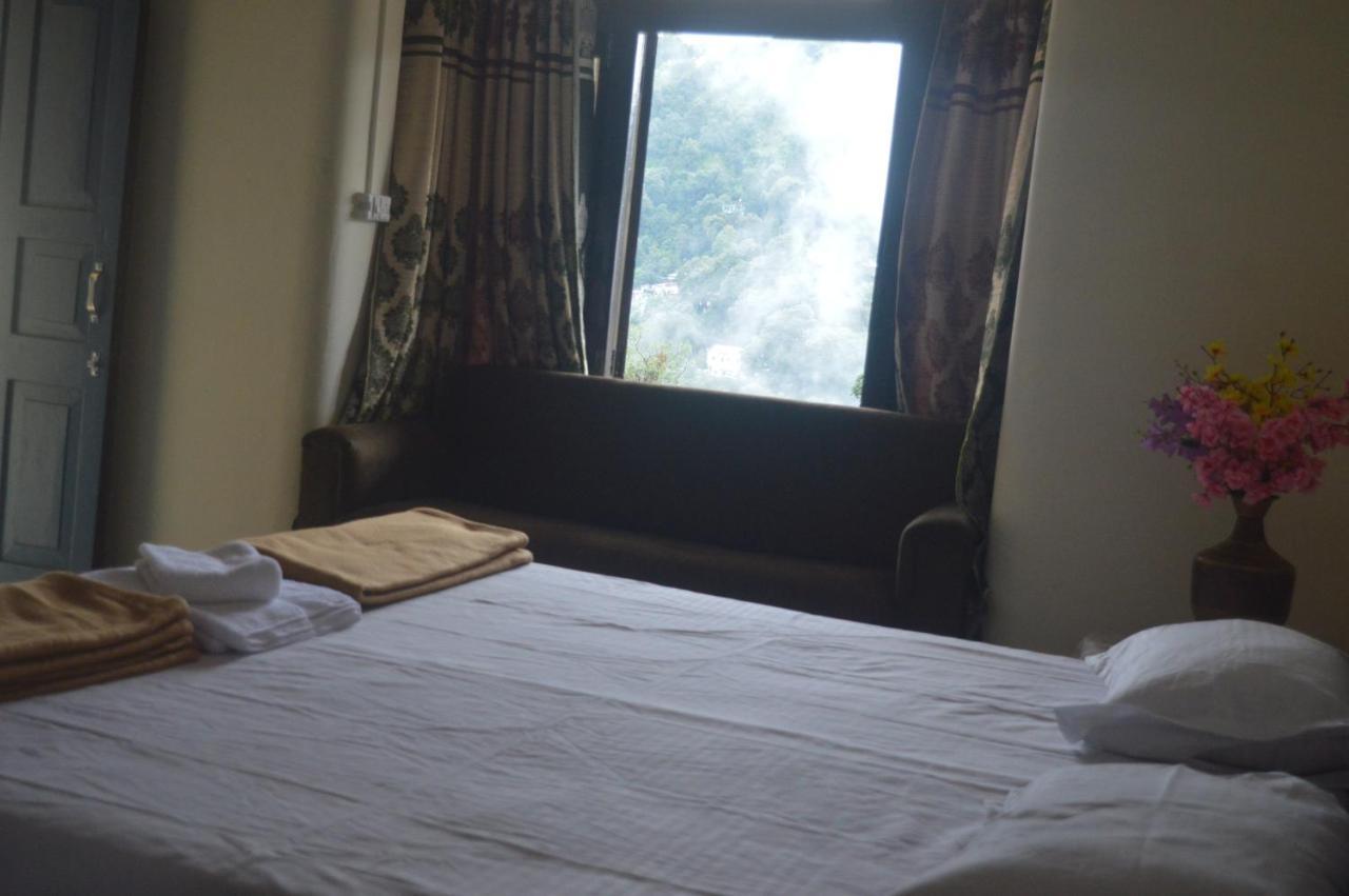 Lakshmi Kutteer Homestay Nainital Zewnętrze zdjęcie