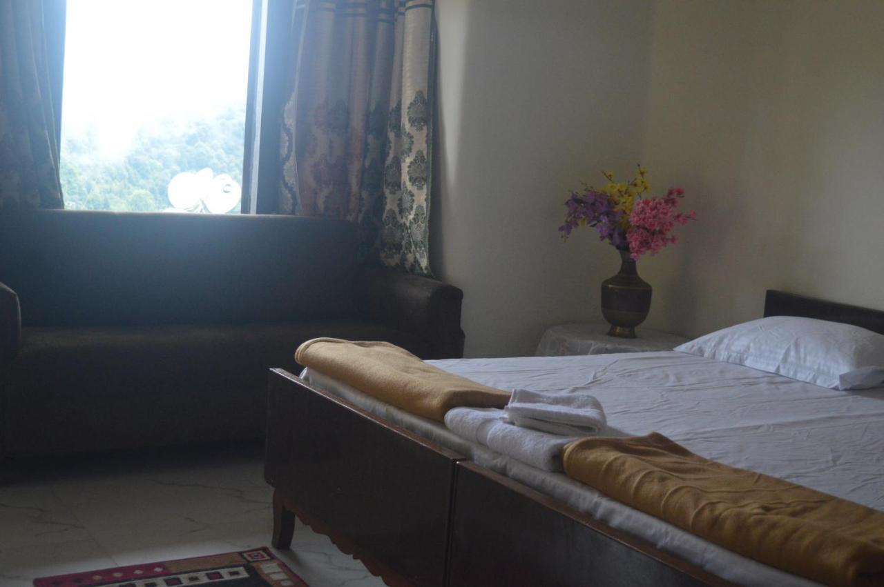 Lakshmi Kutteer Homestay Nainital Zewnętrze zdjęcie