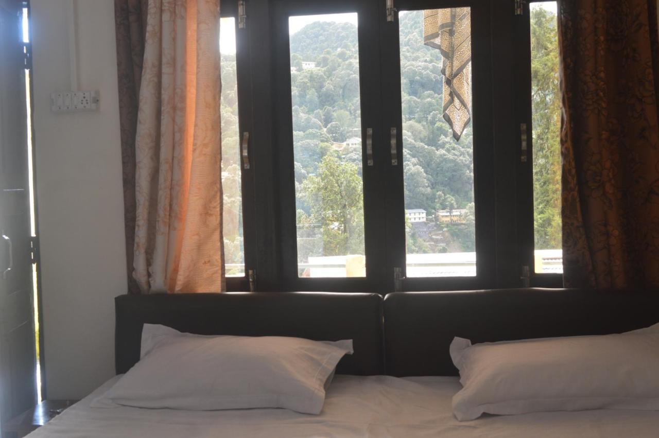 Lakshmi Kutteer Homestay Nainital Zewnętrze zdjęcie